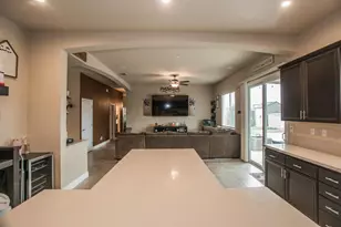 1082 Marichal Way, Galt, CA 95632 - Photo 18