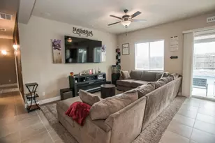 1082 Marichal Way, Galt, CA 95632 - Photo 12