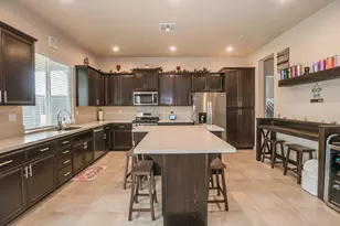 1082 Marichal Way, Galt, CA 95632 - Photo 16
