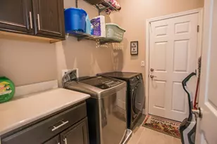 1082 Marichal Way, Galt, CA 95632 - Photo 34
