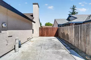 8013 Healy Ct, Sacramento, CA 95828 - Photo 4