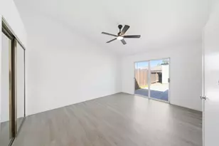 8013 Healy Ct, Sacramento, CA 95828 - Photo 32