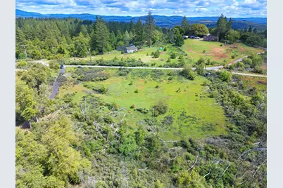 18088 Vista Way, Mokelumne Hill, CA 95245 - Photo 14