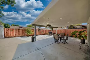 9014 Hillcrest Ave, Stockton, CA 95210 - Photo 52