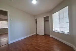 8212 Newbury Park Ct, Sacramento, CA 95828 - Photo 34
