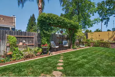 1728 Calle Campana, Roseville, CA 95747 - Photo 52