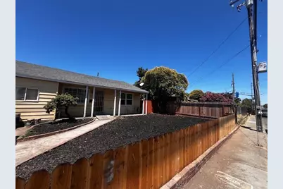 2671 Norwood Avenue, Sacramento, CA 95815 - Photo 2