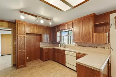 2489 N Beecher Road, Stockton, CA 95215 - Photo 10