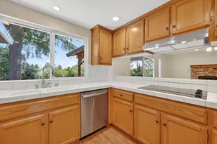 3432 Fernbrook Ct, Cameron Park, CA 95682 - Photo 10