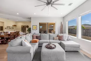 2704 Liberty Dr, Woodland, CA 95776 - Photo 12