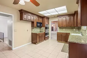 8003 Independence Ave, Stockton, CA 95209 - Photo 16