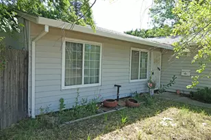 9325 Henley Way, Sacramento, CA 95826 - Photo 2