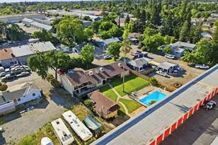 4028 Leos Ln, Carmichael, CA 95608 - Photo 58