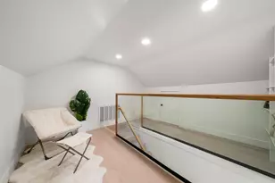 5401 J St, Sacramento, CA 95819 - Photo 38