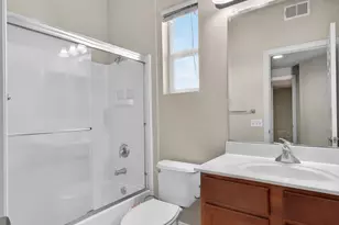 4800 Westlake Pkwy, Sacramento, CA 95835 - Photo 38