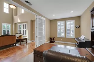 10022 Spring View Way, Elk Grove, CA 95757 - Photo 12