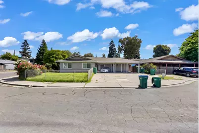 828 Astor Drive, Stockton, CA 95210 - Photo 2