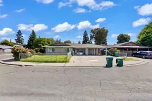 828 Astor Dr, Stockton, CA 95210 - Photo 2