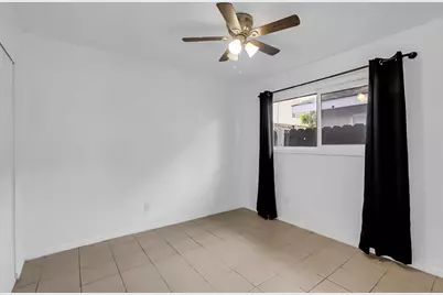 828 Astor Drive, Stockton, CA 95210 - Photo 4