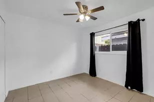 828 Astor Dr, Stockton, CA 95210 - Photo 4