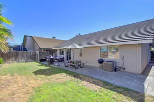 1028 Beaver Park Way, Galt, CA 95632 - Photo 32