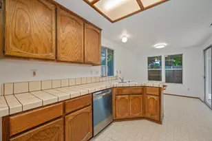 6910 Paseo Del Sol Way, Elk Grove, CA 95758 - Photo 28