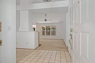 6910 Paseo Del Sol Way, Elk Grove, CA 95758 - Photo 10
