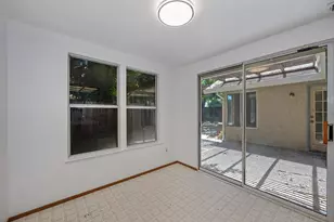 6910 Paseo Del Sol Way, Elk Grove, CA 95758 - Photo 34