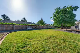 528 Queensbury Way, Yuba City, CA 95991 - Photo 52