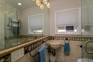 2630 Land Park Dr, Sacramento, CA 95818 - Photo 18