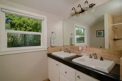 2630 Land Park Drive, Sacramento, CA 95818 - Photo 24