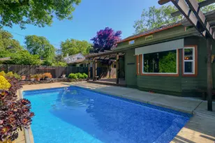 2630 Land Park Dr, Sacramento, CA 95818 - Photo 32