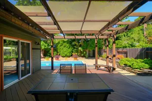 2630 Land Park Dr, Sacramento, CA 95818 - Photo 26