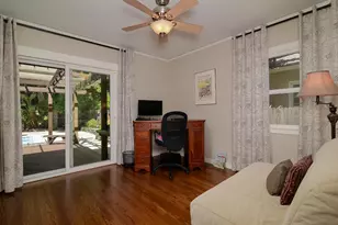 2630 Land Park Dr, Sacramento, CA 95818 - Photo 16