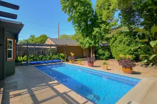 2630 Land Park Dr, Sacramento, CA 95818 - Photo 30