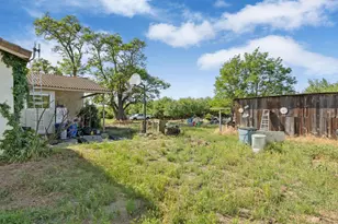 7769 E Lathrop Rd, Manteca, CA 95336 - Photo 10