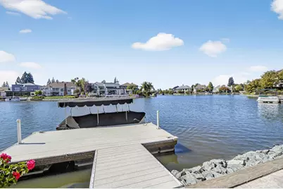 982 South Beach Drive, Sacramento, CA 95831 - Photo 56