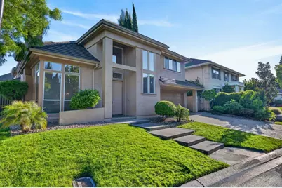 982 South Beach Drive, Sacramento, CA 95831 - Photo 10