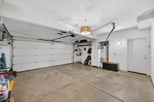 982 S Beach Dr, Sacramento, CA 95831 - Photo 48