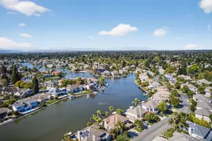 982 S Beach Dr, Sacramento, CA 95831 - Photo 58
