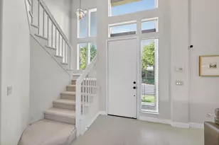 982 S Beach Dr, Sacramento, CA 95831 - Photo 12