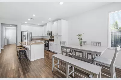 7809 Finnhorse Way, Sacramento, CA 95828 - Photo 14