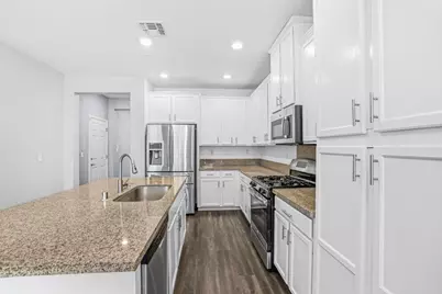 7809 Finnhorse Way, Sacramento, CA 95828 - Photo 10
