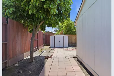 2332 S Madison Street, Stockton, CA 95206 - Photo 10