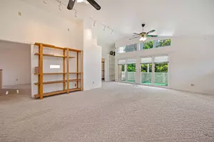 9168 Starina Way, Sacramento, CA 95826 - Photo 26