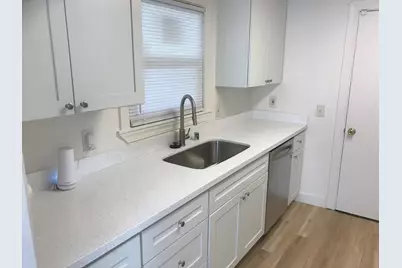 877 Eleanor Avenue, Sacramento, CA 95815 - Photo 2