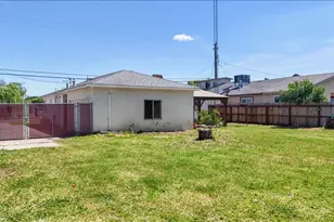 515 Locust Ave, Manteca, CA 95337 - Photo 4