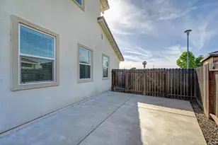 4640 Seanpatrick Dr, Sacramento, CA 95838 - Photo 4