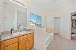 4640 Seanpatrick Dr, Sacramento, CA 95838 - Photo 28