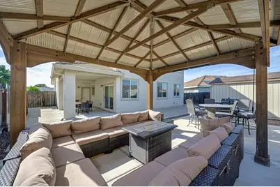 4640 Seanpatrick Drive, Sacramento, CA 95838 - Photo 38